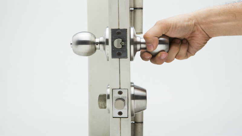 Locks In Yuba City CA: 3 Signs That You Are Dealing With A Rogue Locksmith