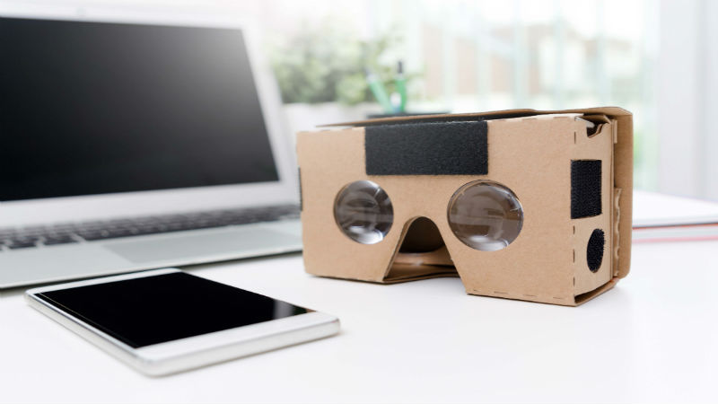 Your Step By Step Guide to Using Cardboard Virtual Reality Headsets