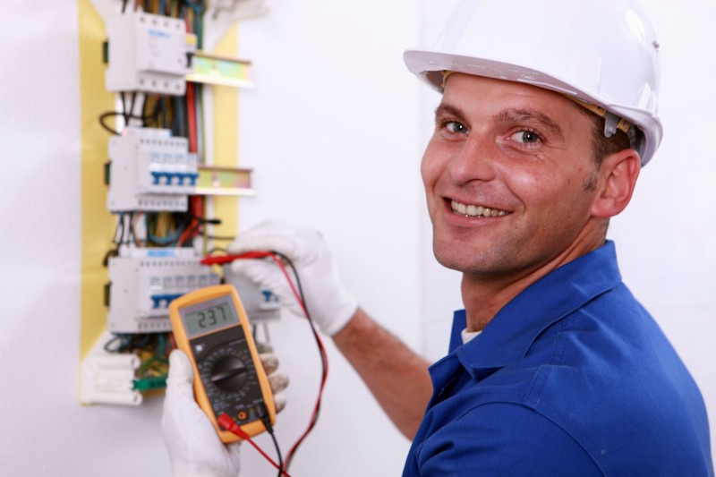 Keeping Highland Park Homes Safe with Reliable Residential Electrical Services in Highland Park IL