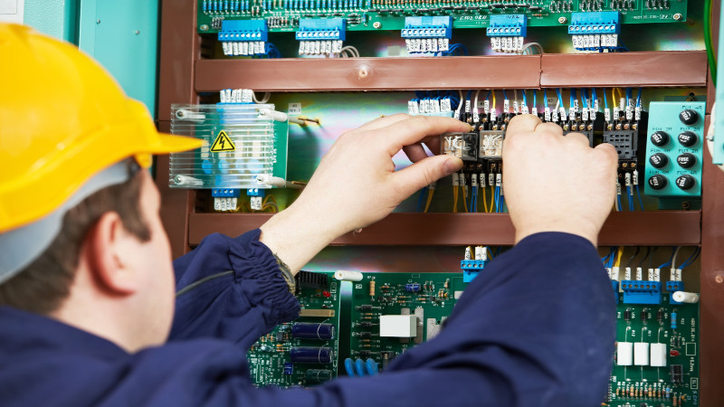 Tips for Households: How to Hire the Best Electrician in Austin