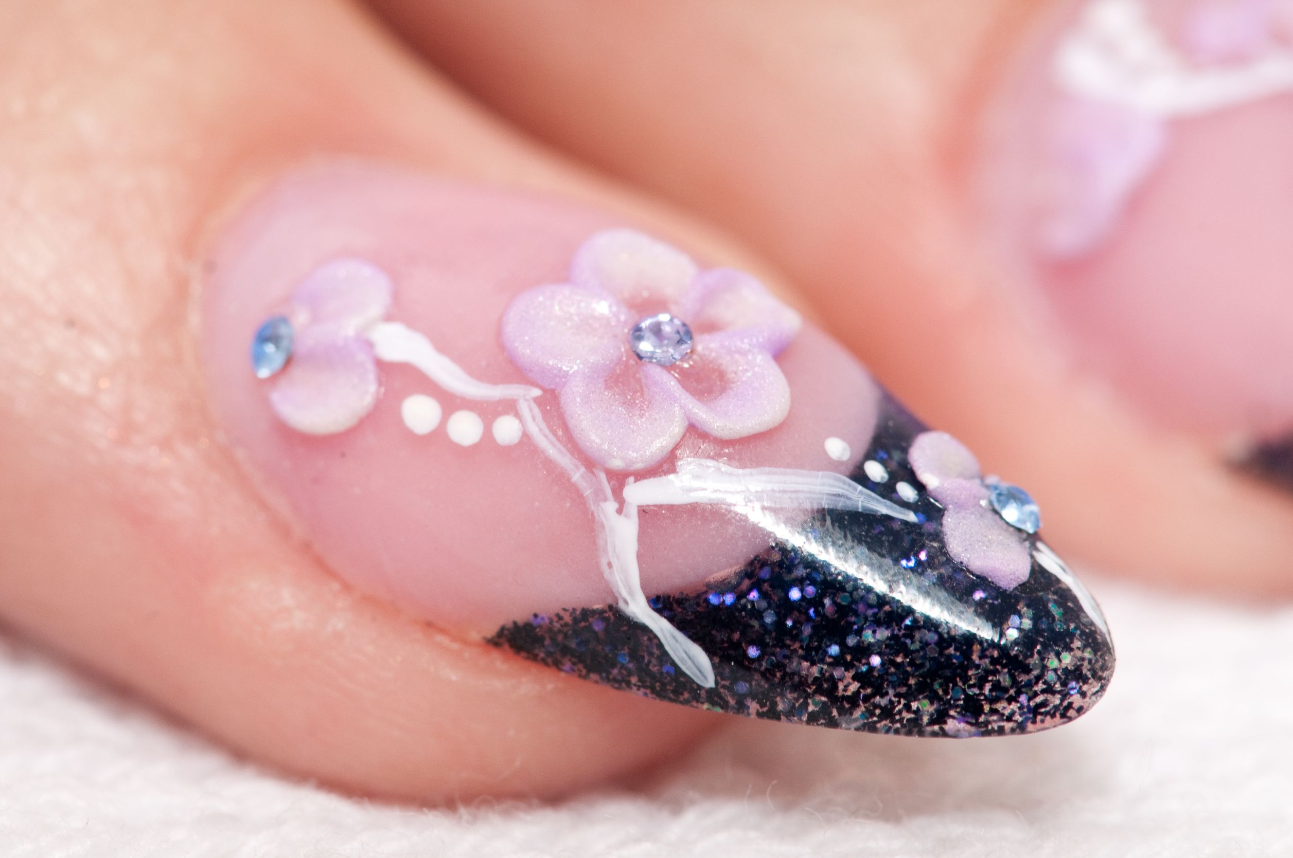 Nail Art Products: A Trendy Guide for Fabulous Fingers