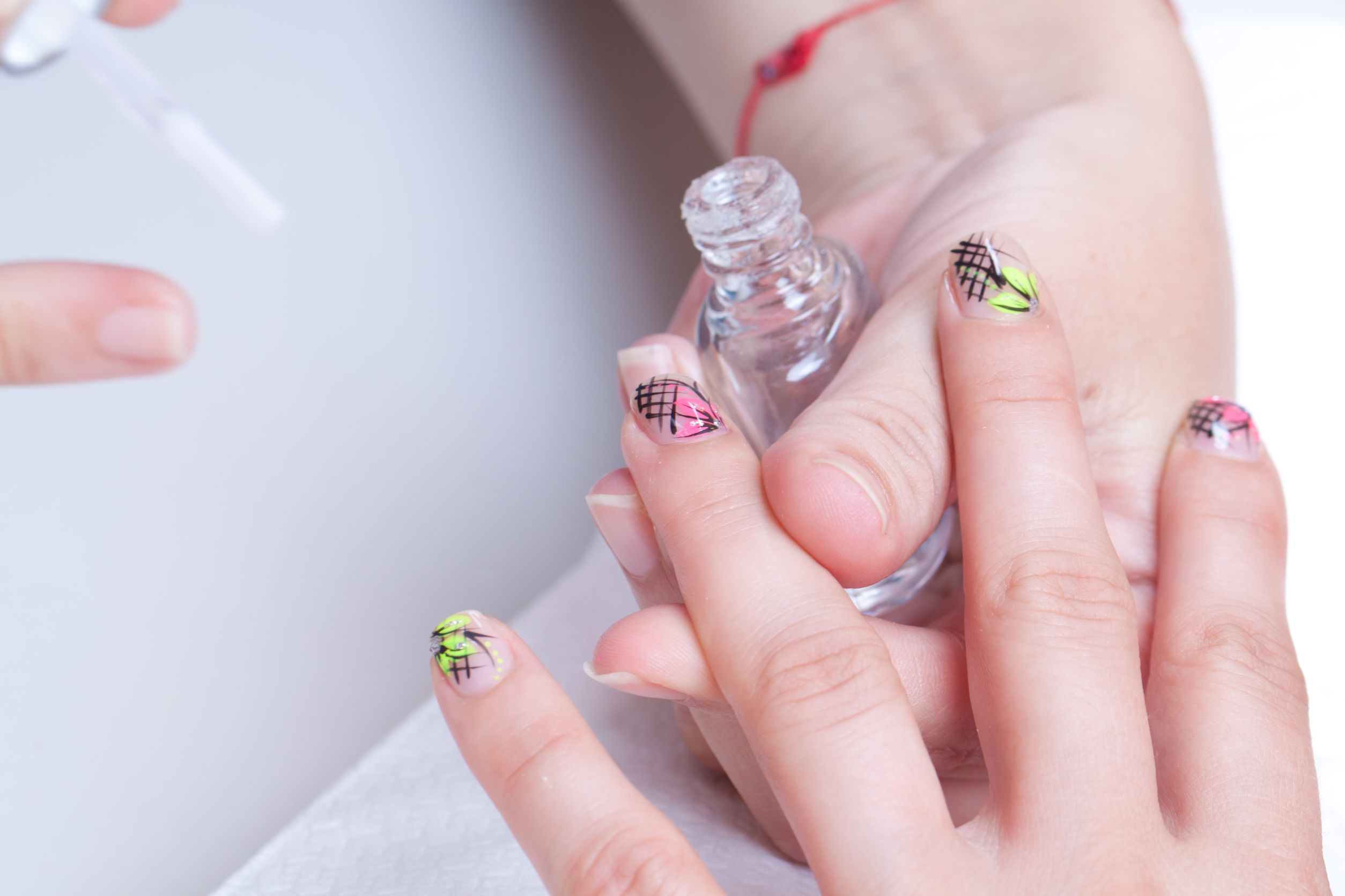 Master the Art of Gel Nail Products for a Show-Stopping Look