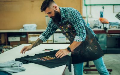 Who can Benefit from Custom T-shirt Printing?